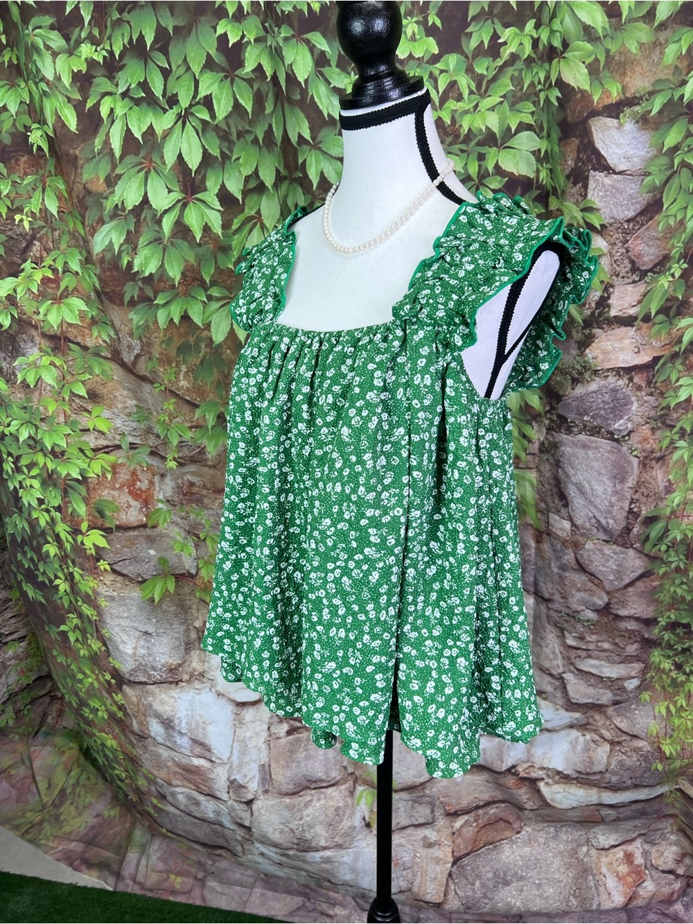 HYACINTH HOUSE Green and White Floral Smocked Neckline On/Off the Shoulder Top S - Picture 3 of 11